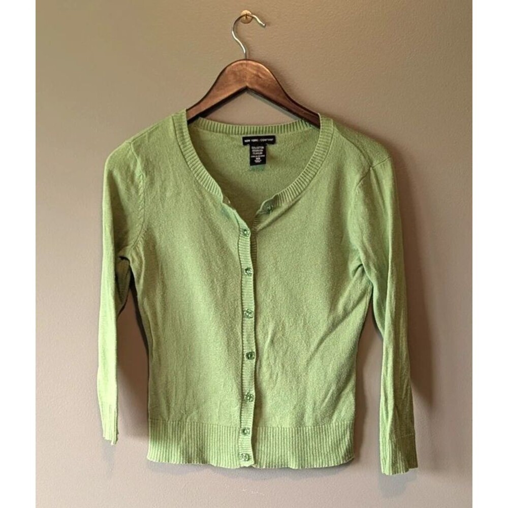 New York & Company Womens XS Green Button Up Cardigan Sweater Crew Neck Knit